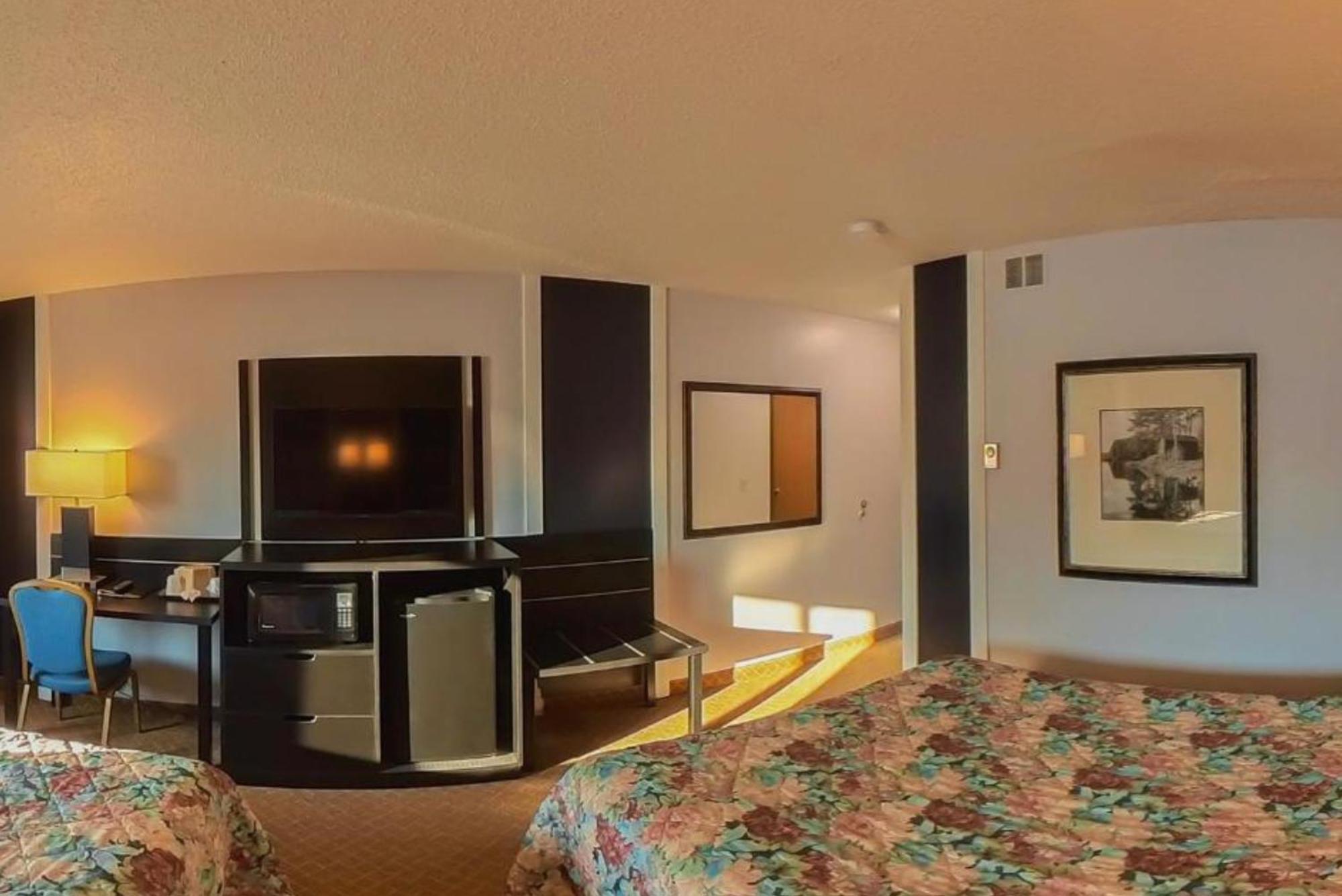 Coratel Inn & Suites By Jasper Hastings المظهر الخارجي الصورة