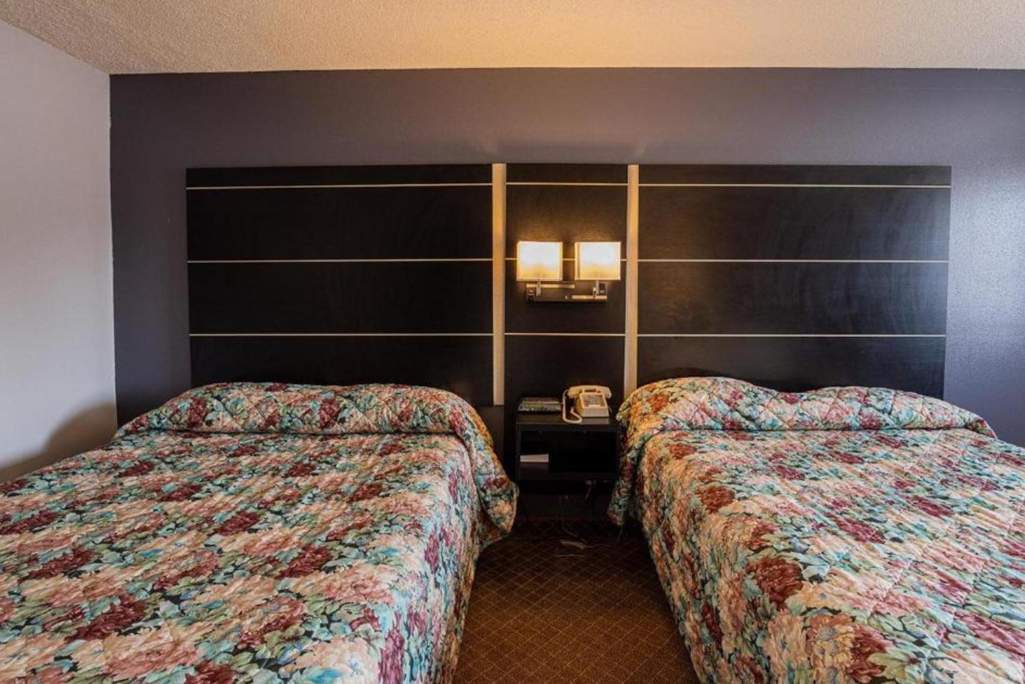 Coratel Inn & Suites By Jasper Hastings المظهر الخارجي الصورة