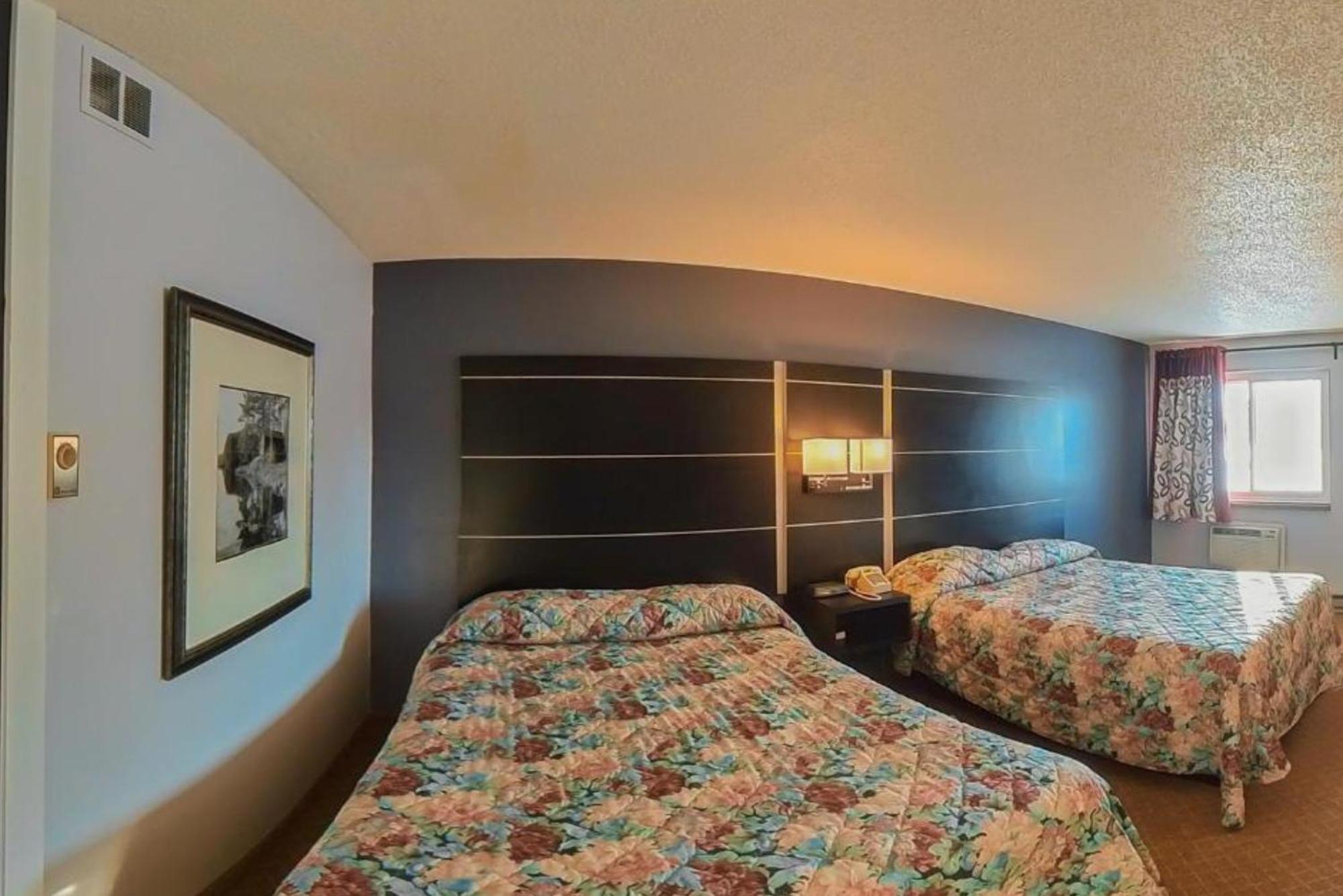 Coratel Inn & Suites By Jasper Hastings المظهر الخارجي الصورة